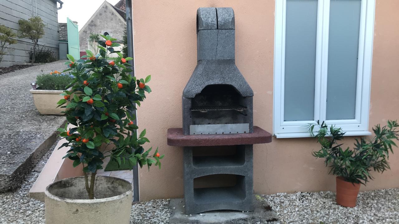 فيلا Loft L Atelier De Jacques Pres De Chablis Villy  المظهر الخارجي الصورة